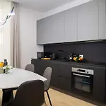 Stylish 1br Near * Milánó