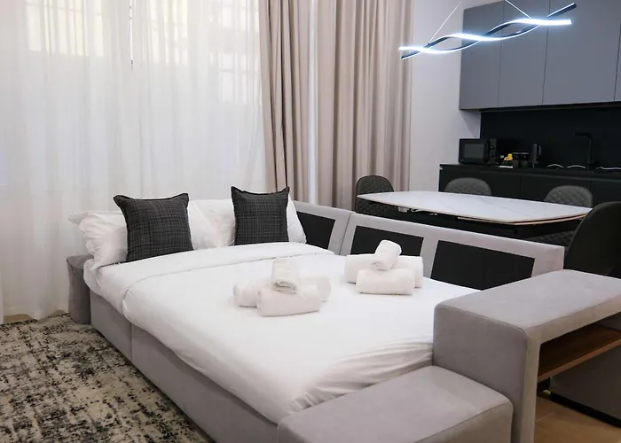 Stylish 1br Near Milano